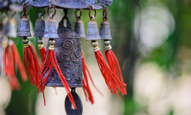 Most bronze bells for Feng Shui has smaller bells attached to its side. Bronze Bells bicubic min - 30 Feng Shui Products & Items: Meaning, Use, and Placement