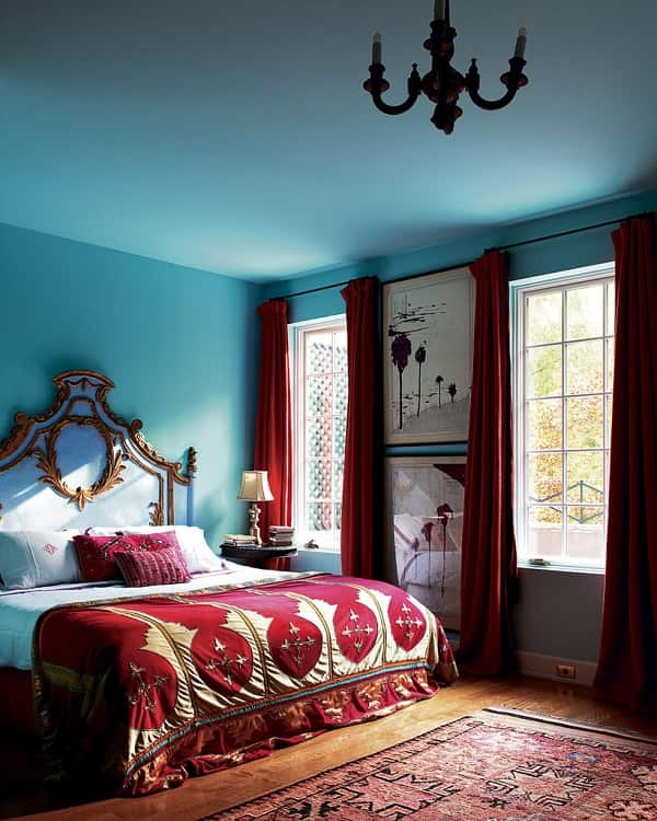In the room above, Fire (red) is not the dominant element because all the wall is painted in blue (Water). Decorate in Feng Shui Red White Blue bedroom ideas luxury homes min - What is Annual Feng Shui Flying Stars and How to Prepare for It