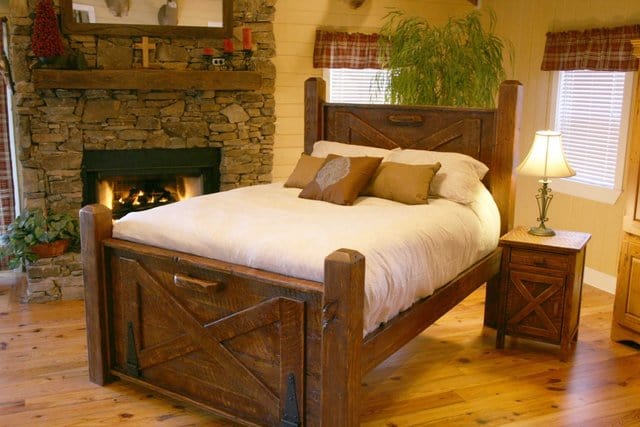 Shown above is a diagonal placement of the bed with respect to the wall. diagonal placement bed feng shui - When Feng Shui Bed Placement Rules Conflict: Which Should You Use?
