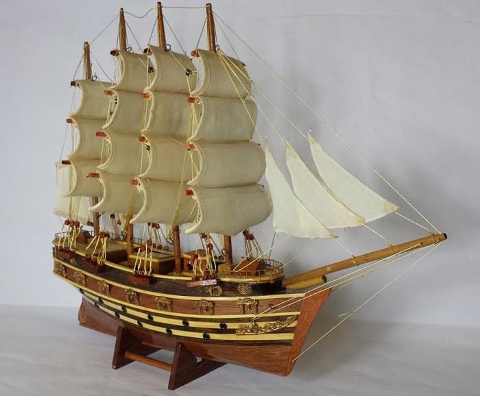 The use of Feng Shui wealth ship is said to be quite common among Chinese tycoons. feng shui sailing ship wealth min - 30 Feng Shui Products & Items: Meaning, Use, and Placement