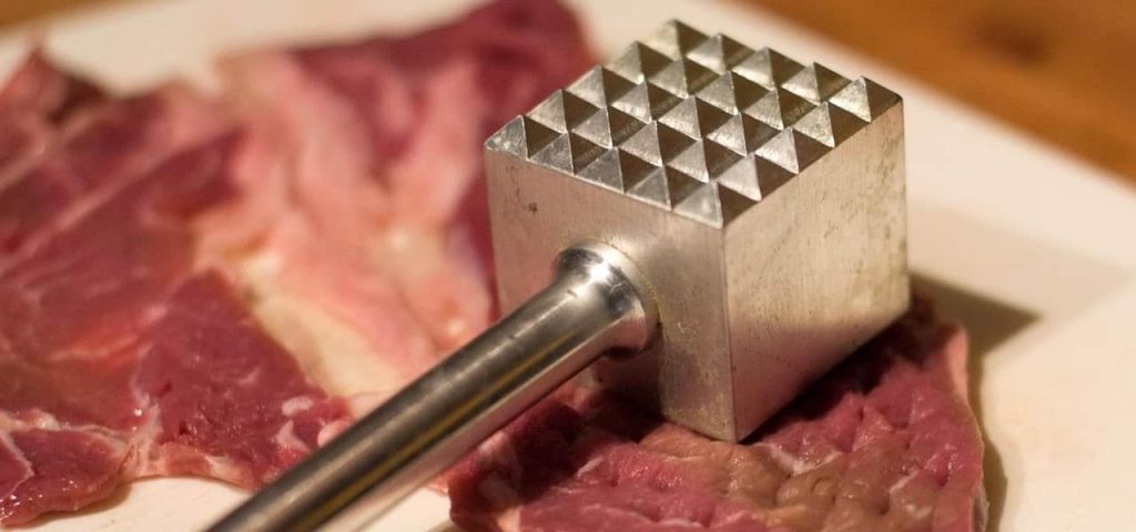 Food preparation can get messy. For instance, tenderize meat can splatter raw meat around your kitchen. A smart way to prevent this is to use a plastic food wrap to cover the meat when you tenderize it. tenderize tough cuts meat 1024x480 - What are the Reasons Behind Popular Kitchen Feng Shui Rules?