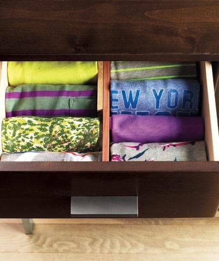 tshirts rolled drawer gal - 19 Easy Decluttering Tips to Improve Feng Shui and Your Life tshirts rolled drawer gal - 19 Easy Decluttering Tips to Improve Feng Shui and Your Life