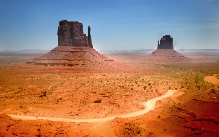 Simply looking at this picture makes me feel warm. Utah desert - Feng Shui Colors: The Science and Psychology Behind It